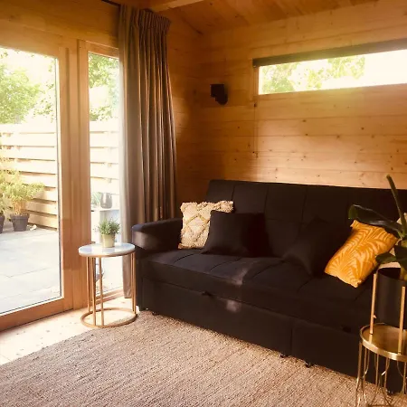 5 Διαμέρισμα *